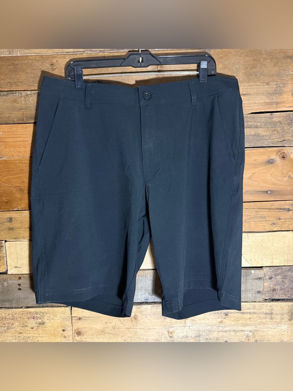 Columbia Men's Mill Creek 10" Hybrid Shorts Size 36 Black Stretch XM2542